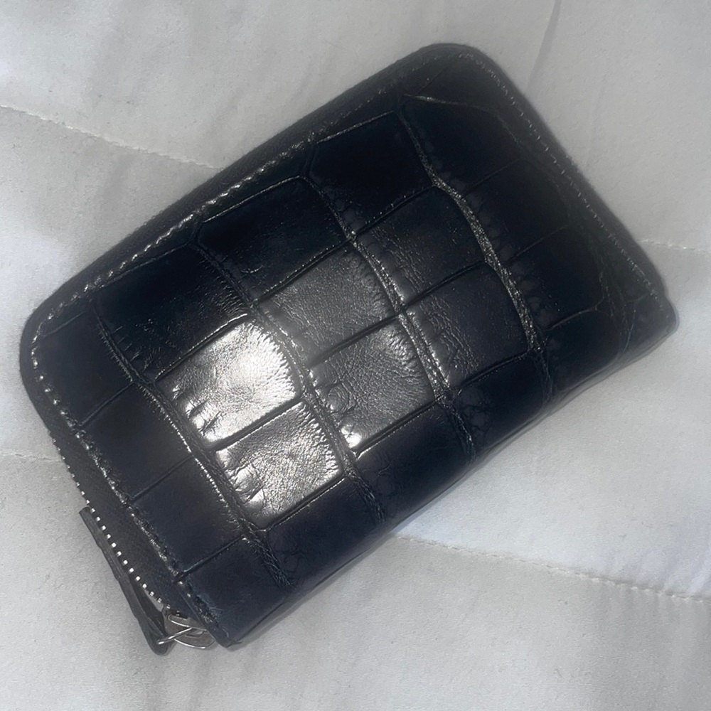 NWOT gucci croco card holder (unisex)